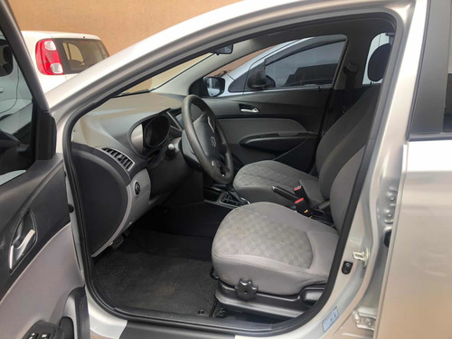 Imagem 5 de 7 de Hyundai Hb20s 2018 1.6 Comfort Plus Flex Aut. 4p