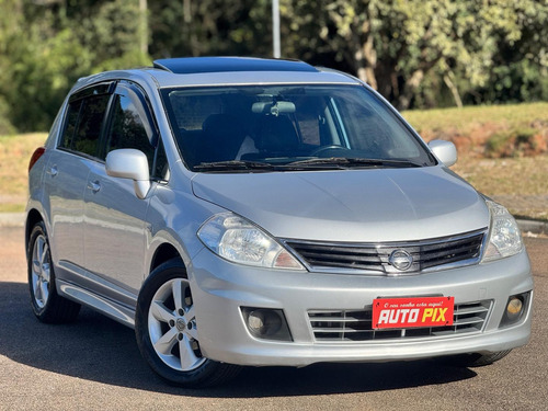 Nissan Tiida Hatch Sl 1.8 16v Flex Mec.