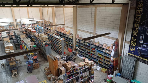 Excelente Bodega En Escandon Con Area De Oficinas Y Estacionamientos