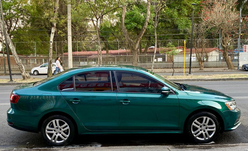 Volkswagen Jetta 2.5 Trendline Tiptronic At