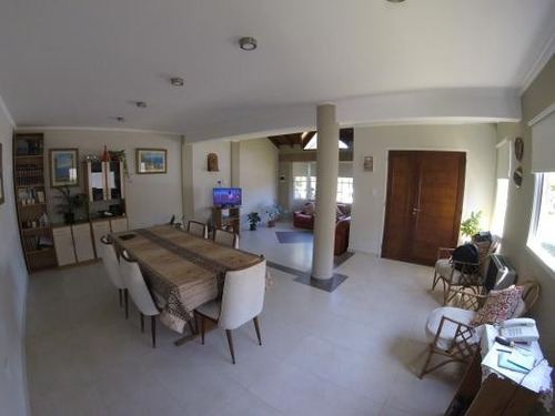 Casa En Venta (1303)