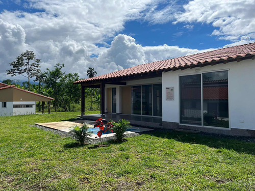 Casa Campestre Caimo Tebaida Quindio Colombia