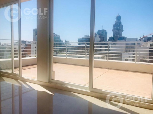 Se Vende Con Renta Penthouse 2 Dormitorios. Centro. Garajes Opcionales.