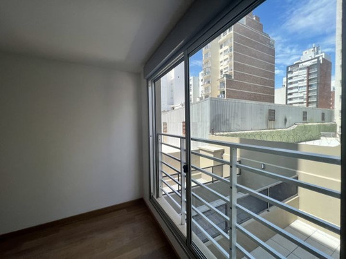 Imagen 3 de 12 de Venta De Apartamento Monoambiente En Punta Carretas Sas