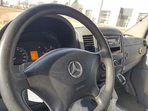 Imagen 7 de 10 de Mercedes Benz Sprinter 411 Cdi Street