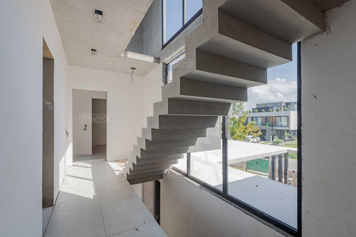 Casa En Venta En Virazón, Nordelta, Tigre