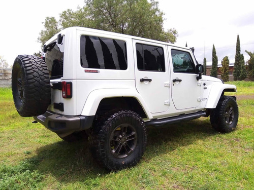 Imagen 3 de 14 de Jeep Wrangler 3.6 Unlimited Sahara Winter Edition 4x4 At