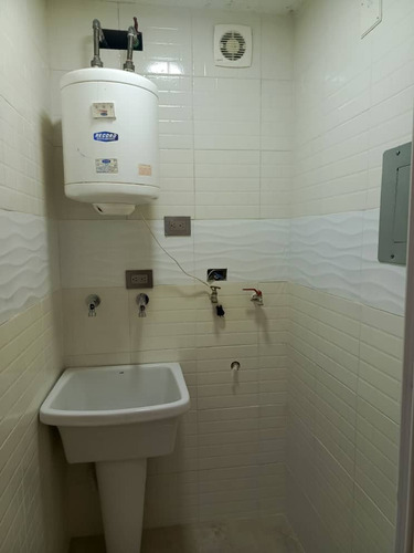 Alquiler/ Apartamento / El Encantado, Primera Etapa / 75,65m² /2h /2b/ 1e