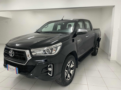 Toyota Hilux 2.8 Tdi Srx Cab. Dupla 4x4 Aut. 4p