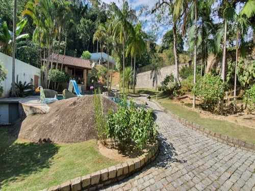 Imagem 8 de 30 de Sítio No Interior, Casa Com 03 Dormitórios, Espaço Gourmet, Piscina, 05 Vagas De Garagem, Bairro Macacos, Camboriú, Sc. - Ch00001 - 68984083