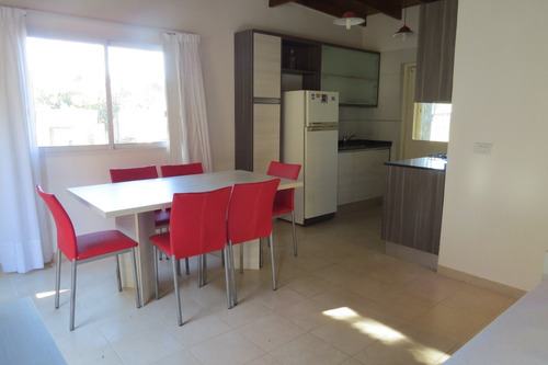 Imagen 5 de 13 de Departamento En Venta En Pinamar , Nueva Zona Duplex. Balcon Parrilla