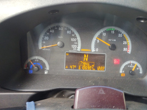 Mercedes Bens Acello 815