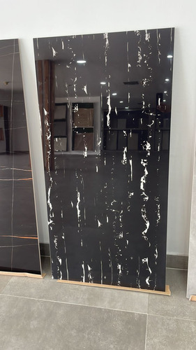Porcelanato Black Dragon 60x1.20 Alto Brillo