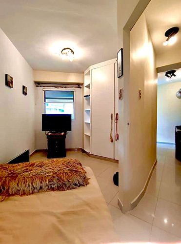 Imagen 8 de 11 de Hermoso Apto Duplex De 2 Hab + Estudio, 3 Baños