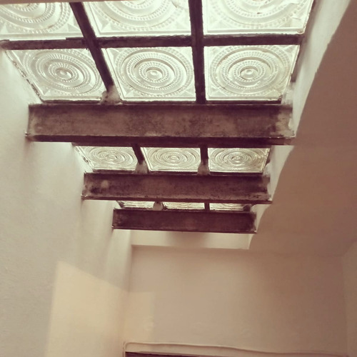 3 Dormitorios, 2 Baños, Ubicada En Barrio Parque Rodo