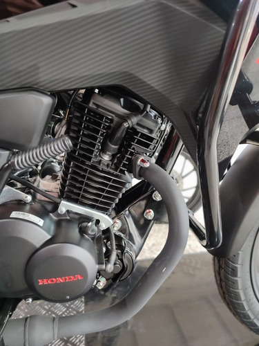 Imagen 11 de 15 de Honda Cb125f 2024 Tolima