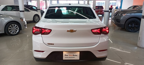 Imagen 5 de 14 de Chevrolet Onix Ls