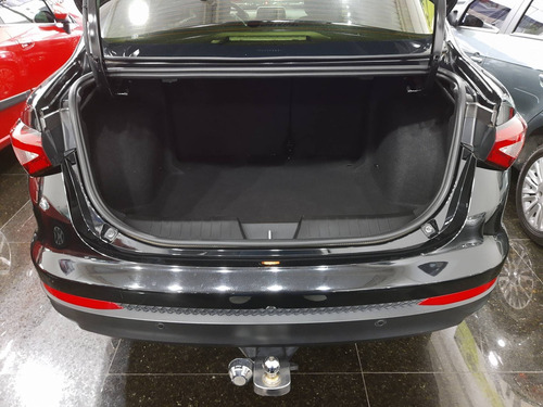 Fiat Cronos 1.8 E.torq Flex Precision At6