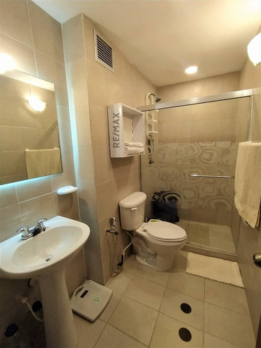 Imagen 6 de 13 de Re/max 2mil Vende Apartamento En Conjunto Resd. Ocean Blue - Porlamar