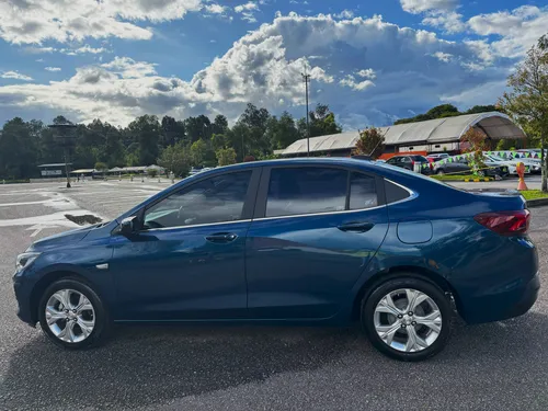 Chevrolet Onix 1.0T Premier Sedan At