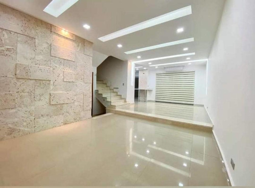 Imagen 6 de 14 de Tohwhouse En Venta Mañongo Bonaventura Home Ga Vip