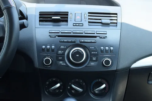 Mazda 3 Sedan 2.0 Lt, Mod. 2013, Color Blanco ¡precioso!