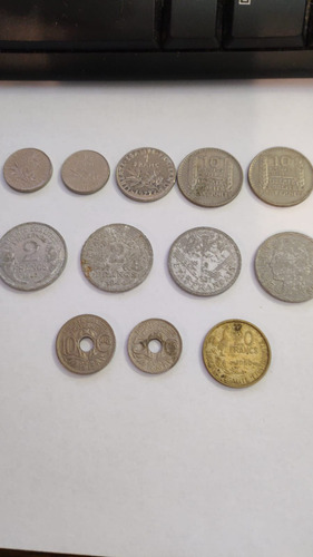 Lote De 12 Monedas De Francia (leer Detalle)