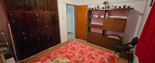 Venta Casa 3 Dormitorios / Agua De Oro