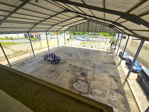 Norgelin Díaz Alquila Galpón En La Intercomunal Barquisimeto-acarigua Cod.25-19698