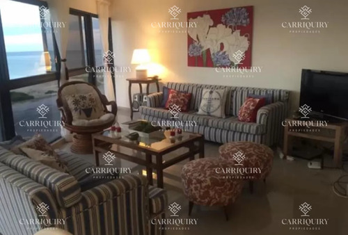 Apartamento De 3 Dormitorios En Alquiler En Playa Brava - Punta Del Este