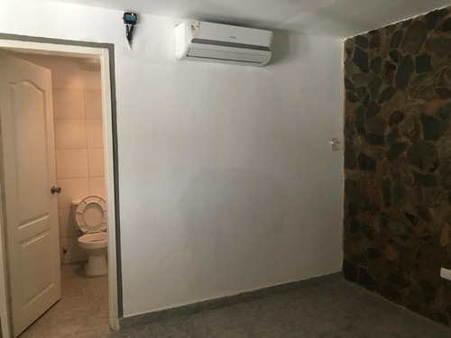 Imagen 9 de 18 de En Venta O Alquiler Galpones Industrial En Impecables Condiciones, 1120 Metros De Construcción, Seguridad, Agua Permanente Las Instalaciones Más Completas Que Encontrarás En Margarita