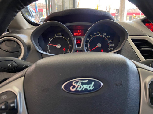 Ford Fiesta 1.6 Titanium. Año 2011. C/gnc