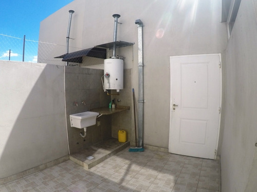 Imagen 11 de 12 de Excelente Duplex C/patio .venta