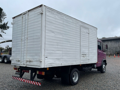 Imagem 8 de 16 de Mercedes-benz 709 4x2 1994 Baú Mb 709