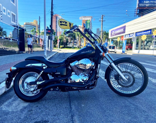 Imagem 1 de 10 de Shadow 750