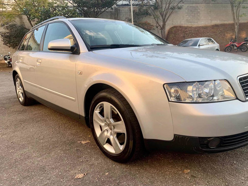 Imagem 2 de 9 de Audi A4 Avant 2005 1.8 Turbo Multitronic 5p