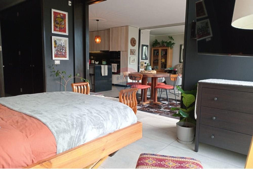 Venta De Moderno Departamento En Las Condes 2 D.