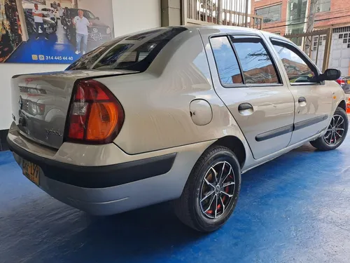Renault Symbol 1.4 Alize Mecanico Con Aire Acondicionado