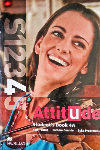 Attitude Student's Book's 4a Macmillan Education Kate Fuscoe (Usado)