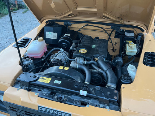 Land Rover Defender 2.5 90 Csw Turbo 3p