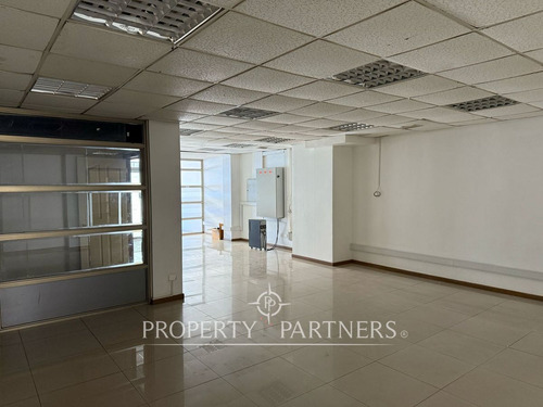 Arriendo Propiedad Comercial En Excelente Ubicació...