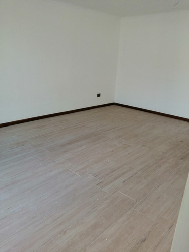 Casa Nueva Remodelada Sin Uso 5 Dormitorios 5 Baños 1 Piso