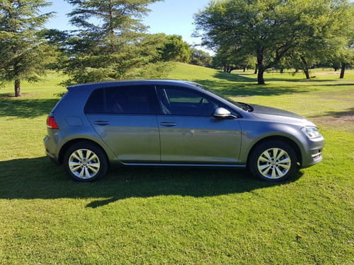 Imagen 2 de 5 de Volkswagen Golf 1.4 Comfortline 2016