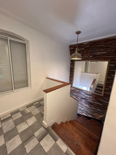 Casa Con Destino Comercial Y Recepciones Finales Al Día