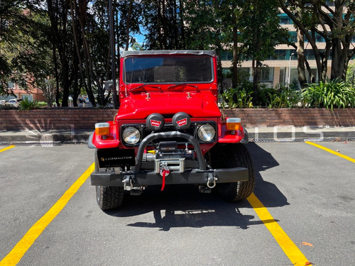 Toyota Fj40 1982