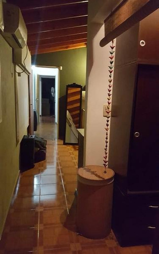 Imagen 2 de 15 de Casa - Barrio Parque Leloir