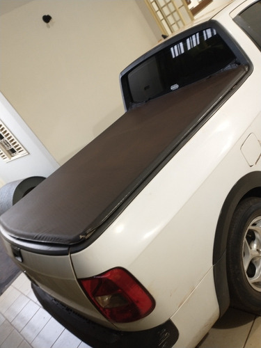 Imagem 4 de 11 de Volkswagen Saveiro 2011 1.6 Cab. Simples Total Flex 2p