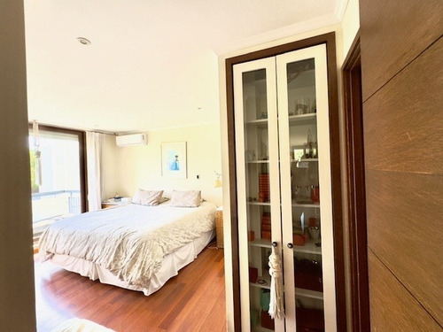 A Pasos De Santiago College Casa En Venta 4d4b4e1b Dehesa