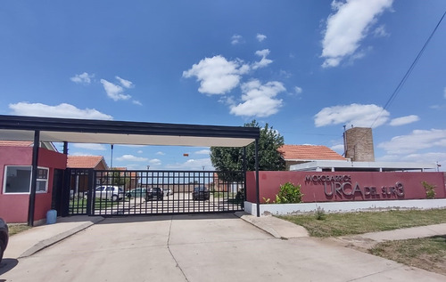 Apto Bancor!! Casa En Barrio Cerrado - Valle Cercano
