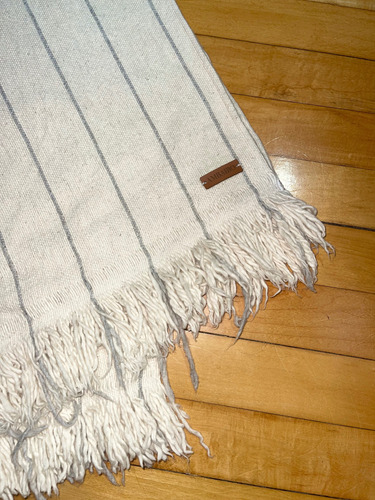 Manta Artesanal Rústica 100% Algodón 1x2mts Tejido En Telar Raya Gris
